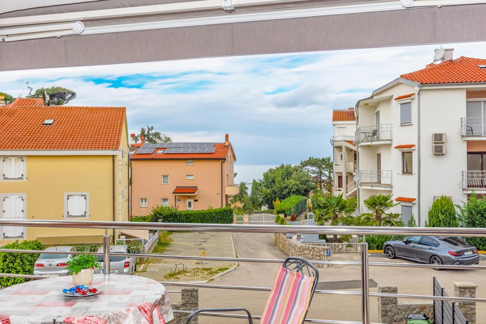 Apartments Tea Malinska Exterior photo